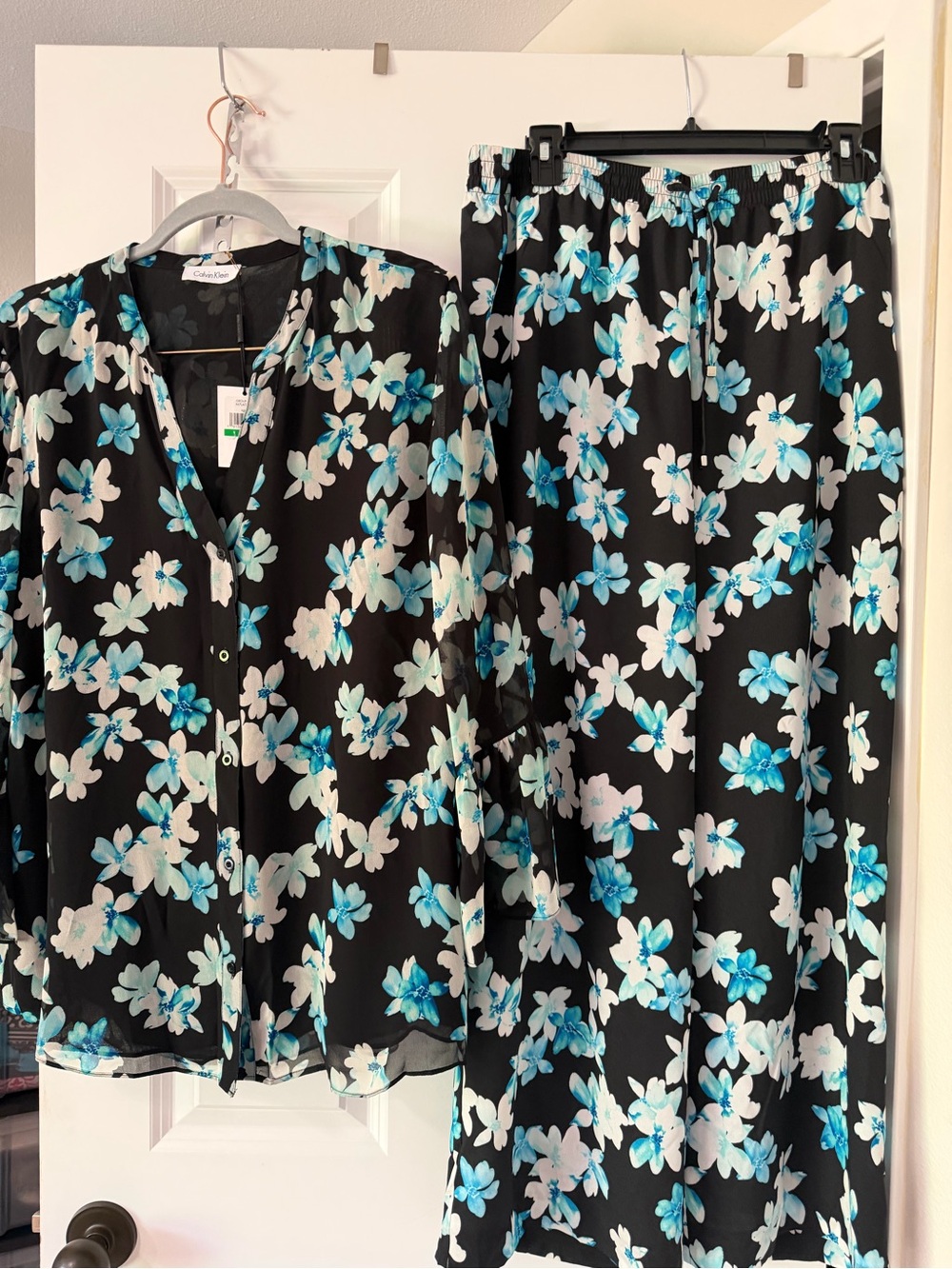 Calvin Klein Black Floral Wide-Leg Pantsuit with Blue & White Flowers